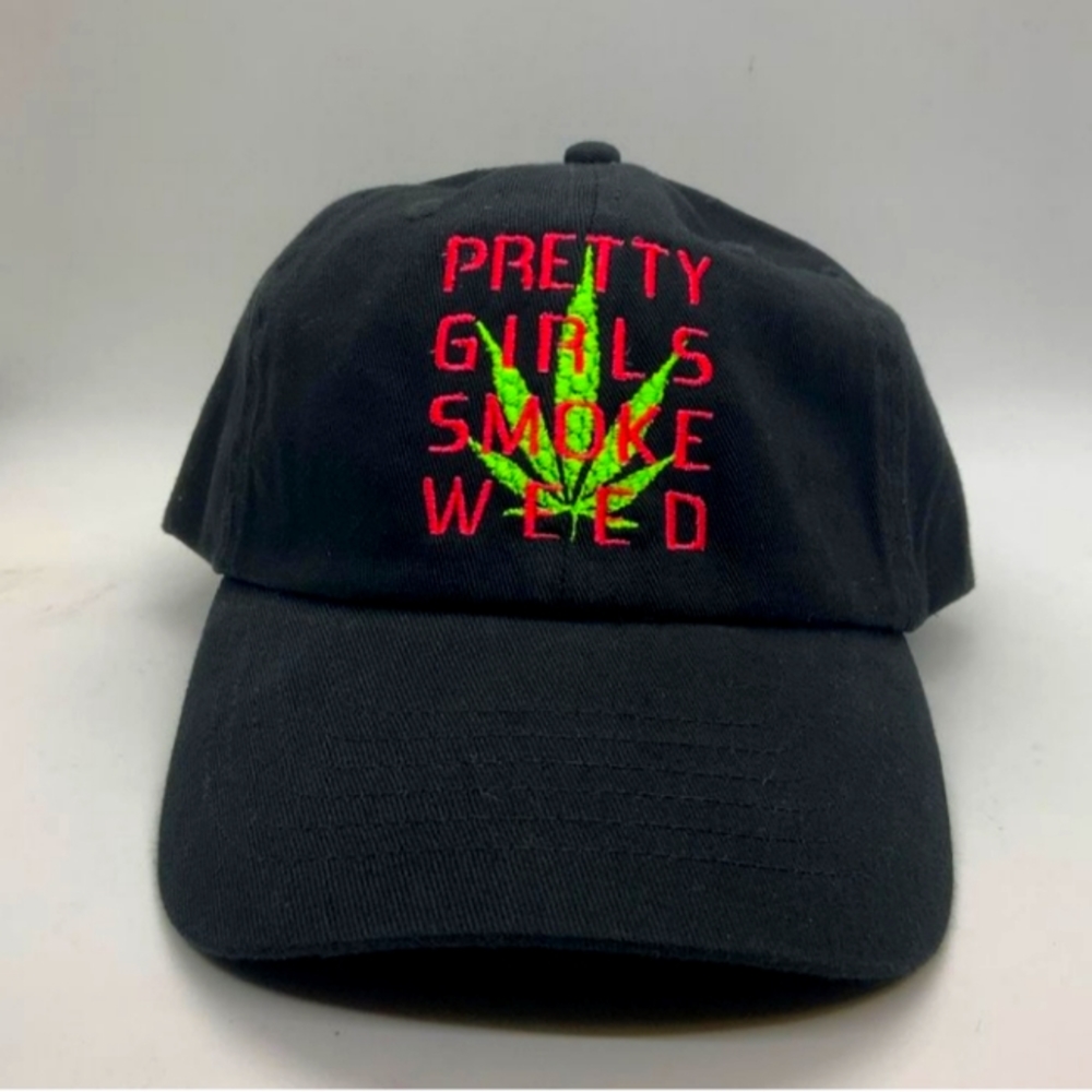 Pretty Girls Smoke